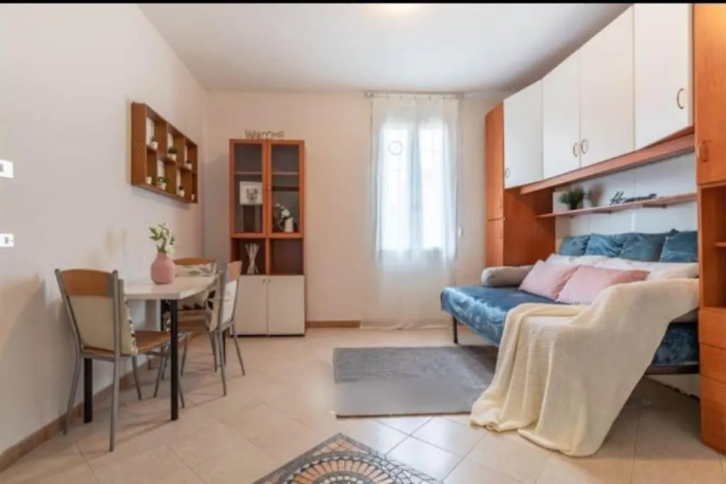 Appartamento Monolocale A Modena
